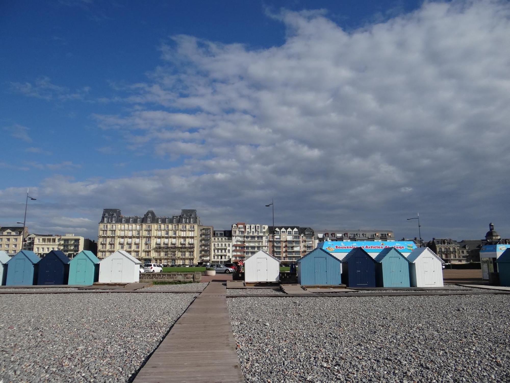 Appartement Lumineux Au Centre De Dieppe, Calme Et Confortable Екстер'єр фото